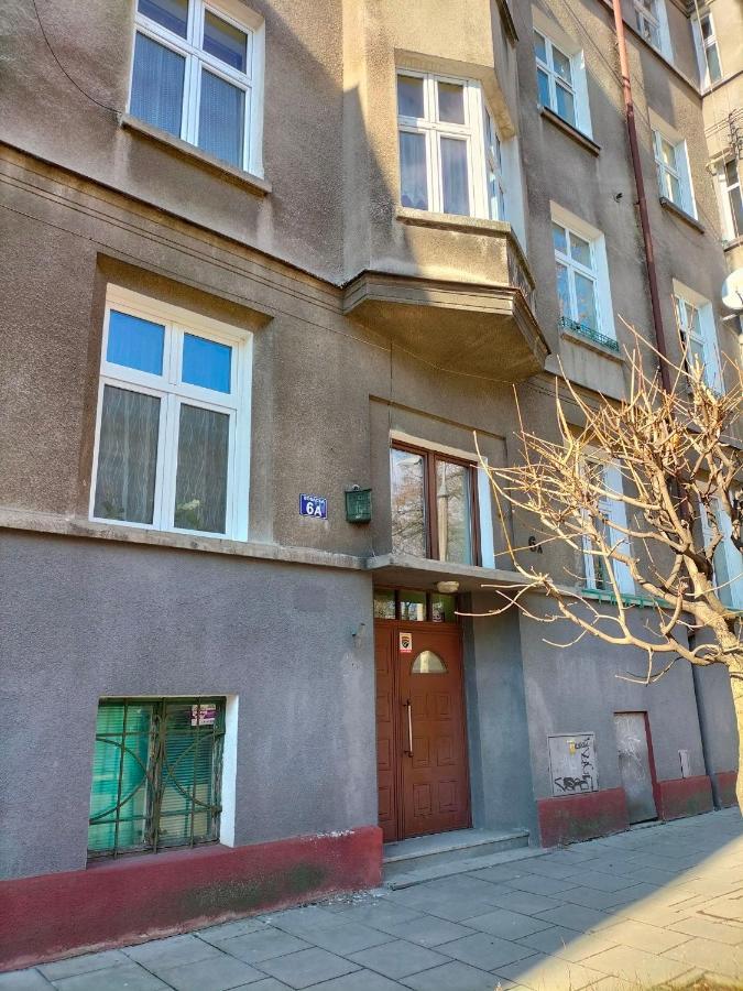 Uroczy Apartament W Centrum Krakowa מראה חיצוני תמונה